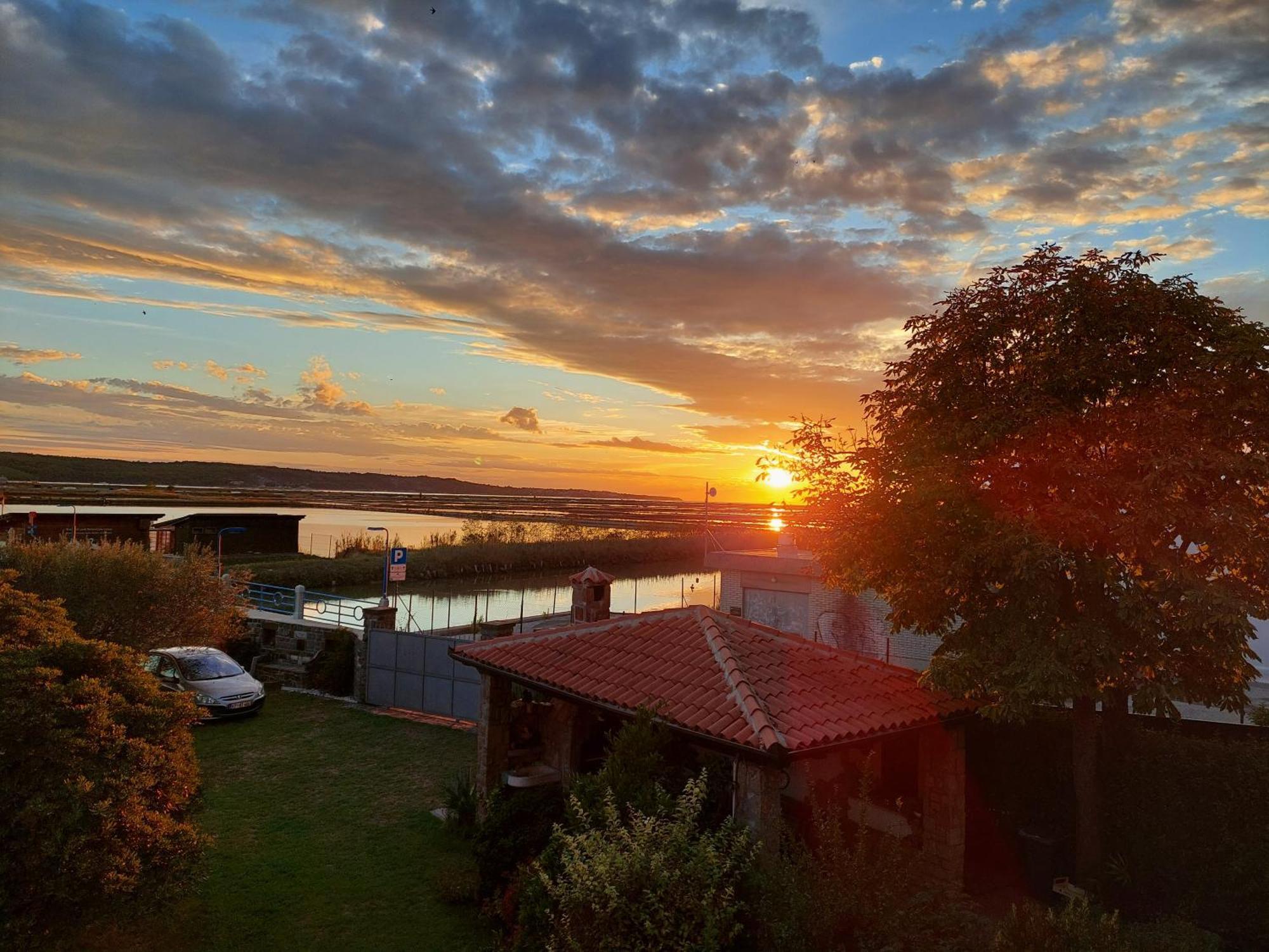 M&M Sunset Apartments Portorose Esterno foto